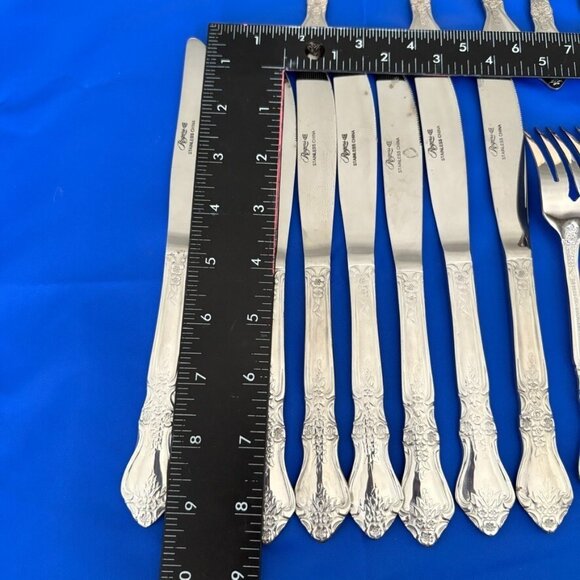 Beautiful Vintage Rogers Co "4 Flower Floral" Stainless Flatware Forks Knife Lot - Picture 13 of 15